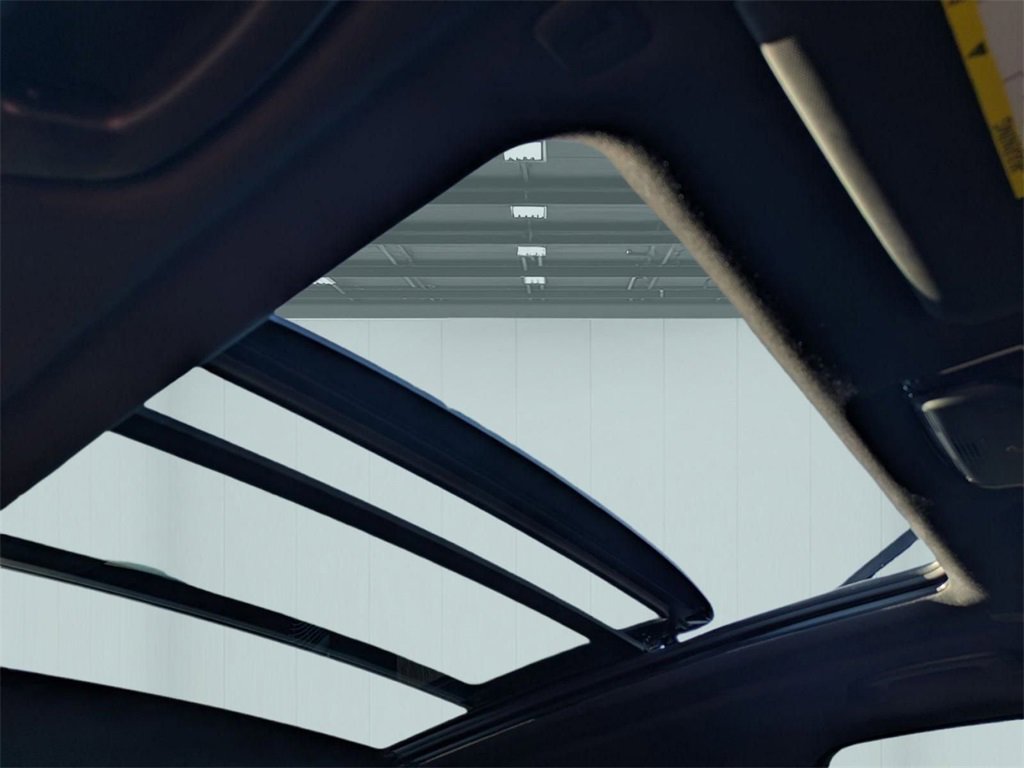 Used 2024 BMW X5 xDrive40i w/ Premium Package image 18