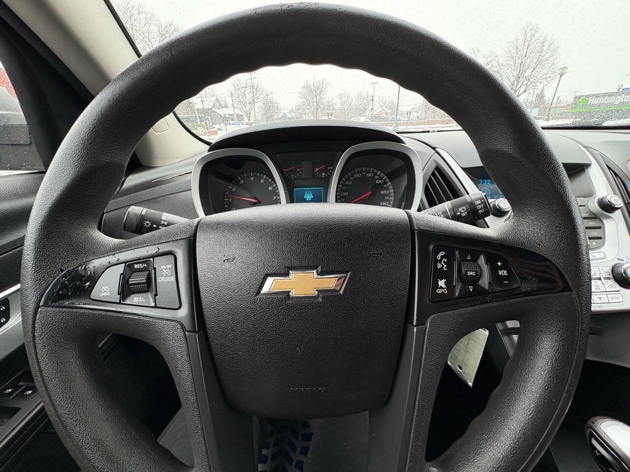 Used 2014 Chevrolet Equinox LS AWD/4WD image 23