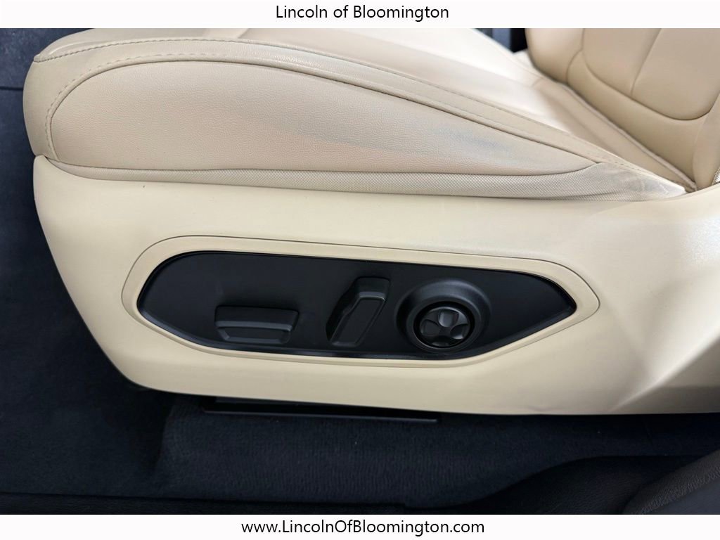 Used 2024 Jeep Grand Cherokee Limited 4xe image 19