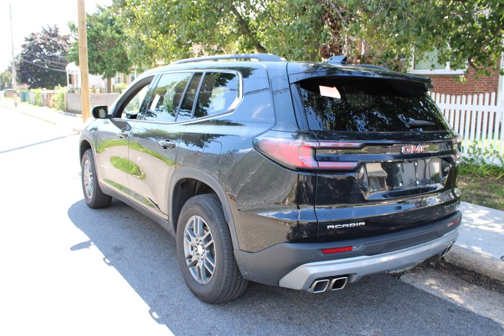 Used 2025 GMC Acadia Elevation FWD image 7