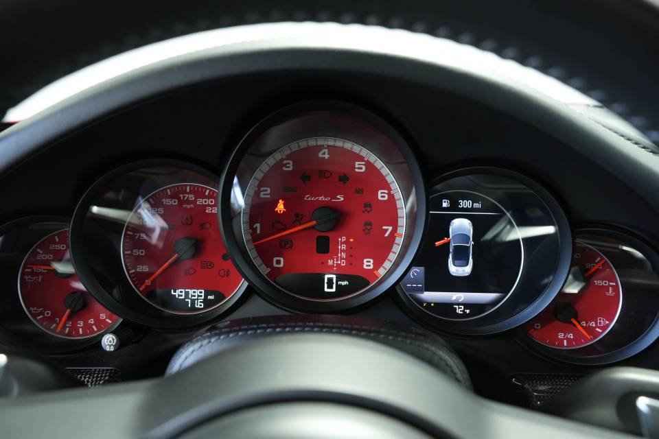 Used 2019 Porsche 911 Turbo image 14