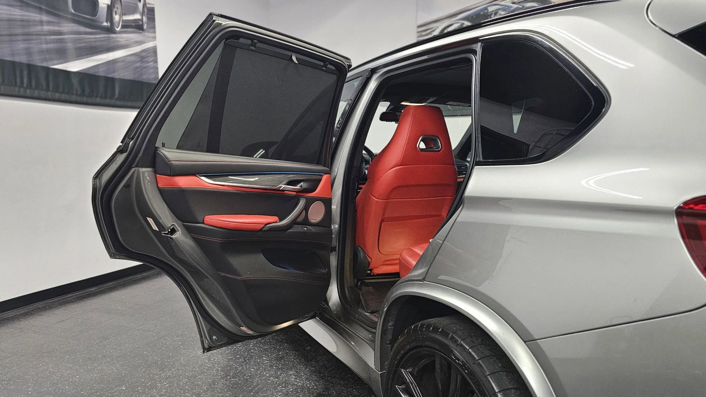 Used 2018 BMW X5 M w/ Executive Package image 30