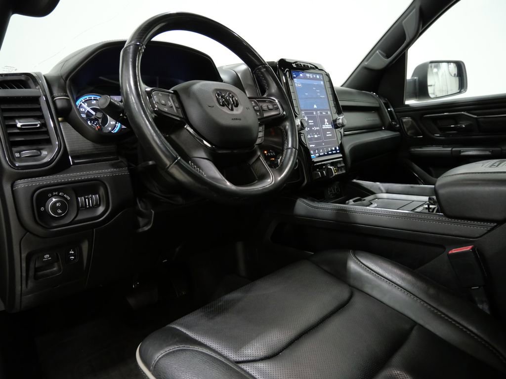 Used 2022 RAM 1500 Limited image 11