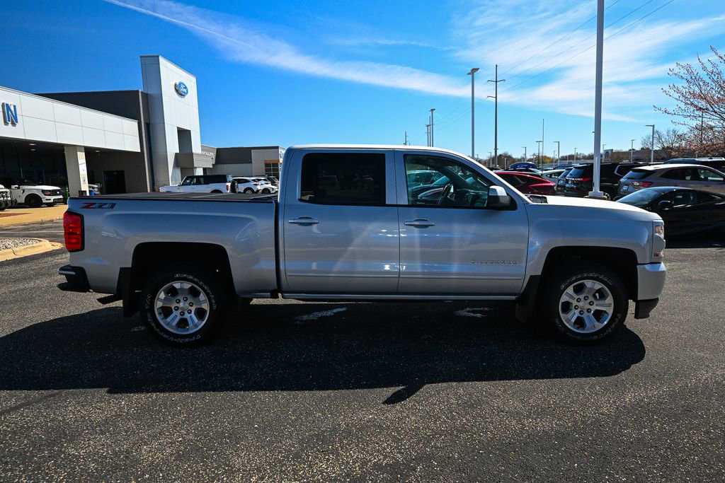 Used 2018 Chevrolet Silverado 1500 LT w/ All Star Edition image 3