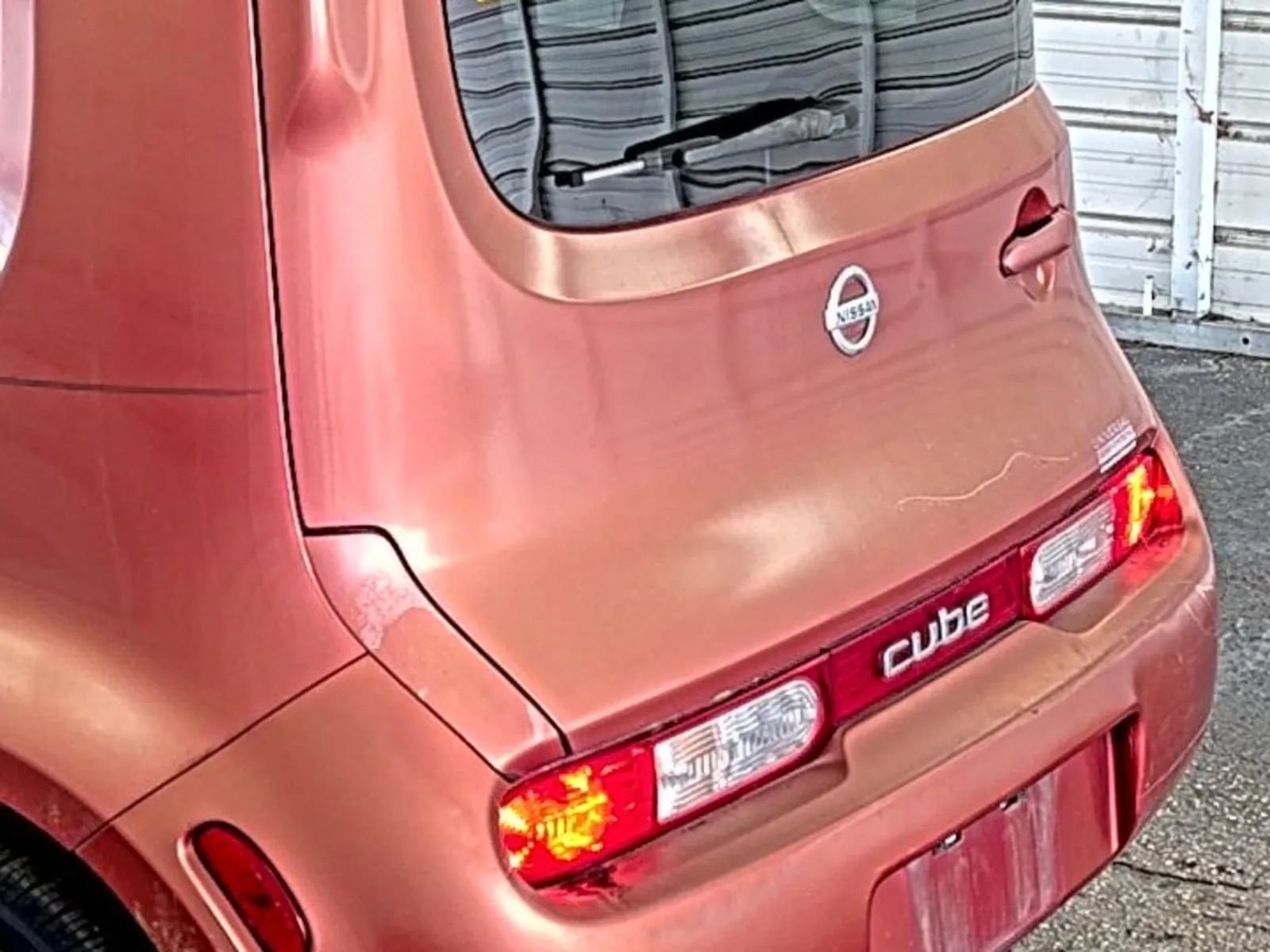 Used 2009 Nissan Cube 1.8 S w/ Interior Designer Pkg FWD image 10