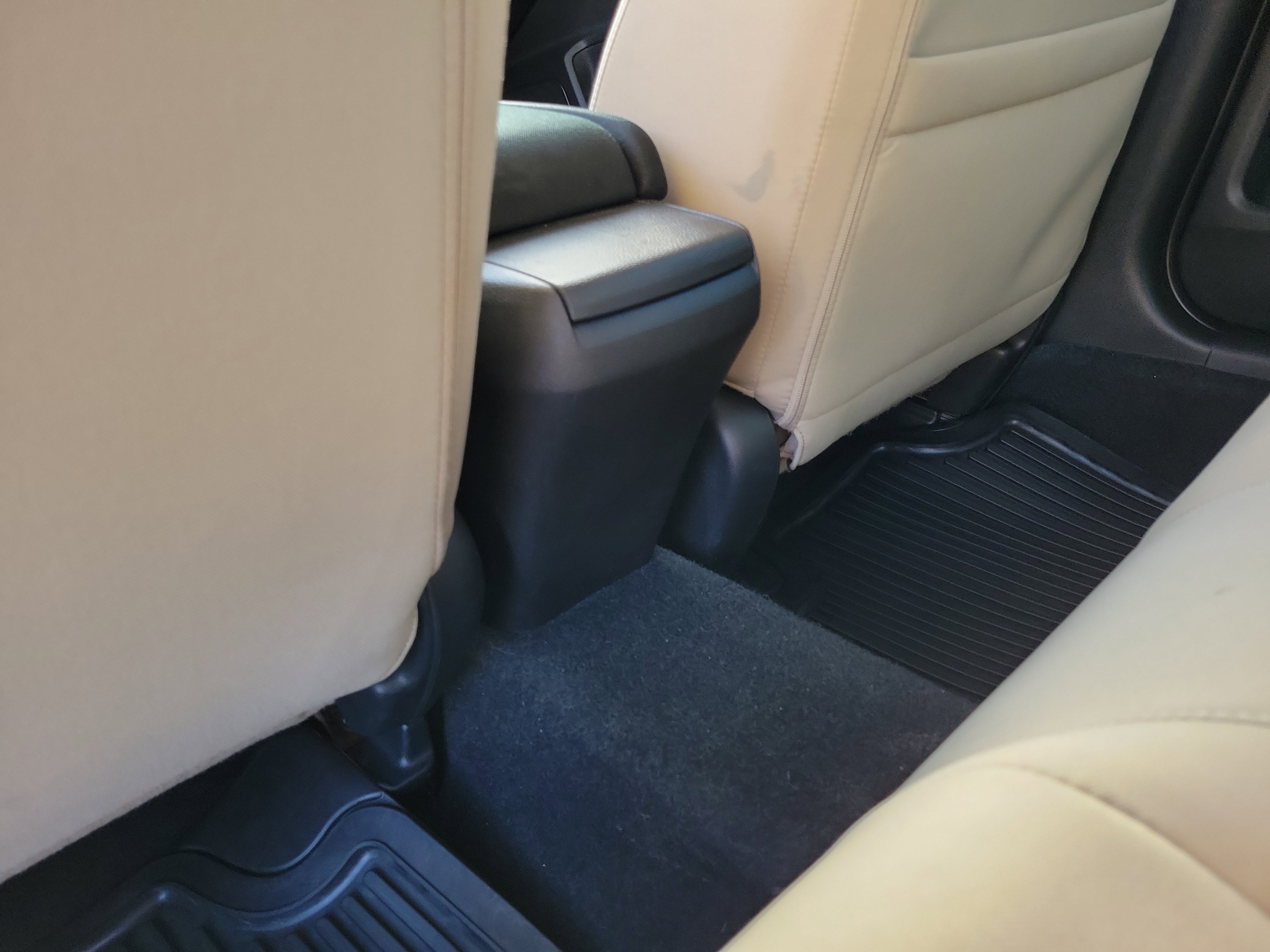 Used 2018 Honda Civic EX image 12