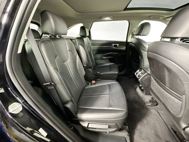Used 2022 Kia Sorento SX image 30