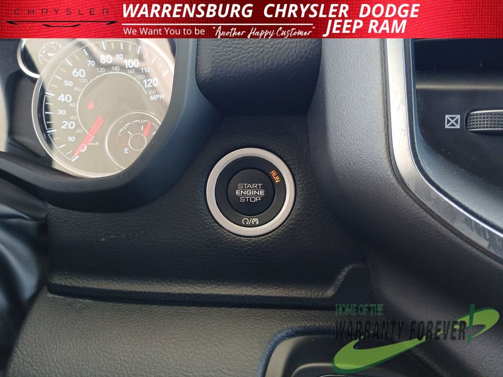 Used 2024 RAM 1500 Big Horn AWD/4WD image 29