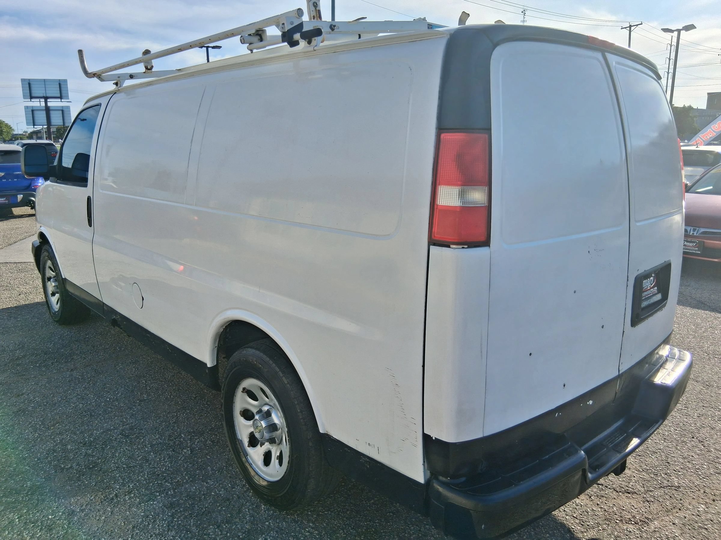 Used 2012 Chevrolet Express 1500 RWD image 5