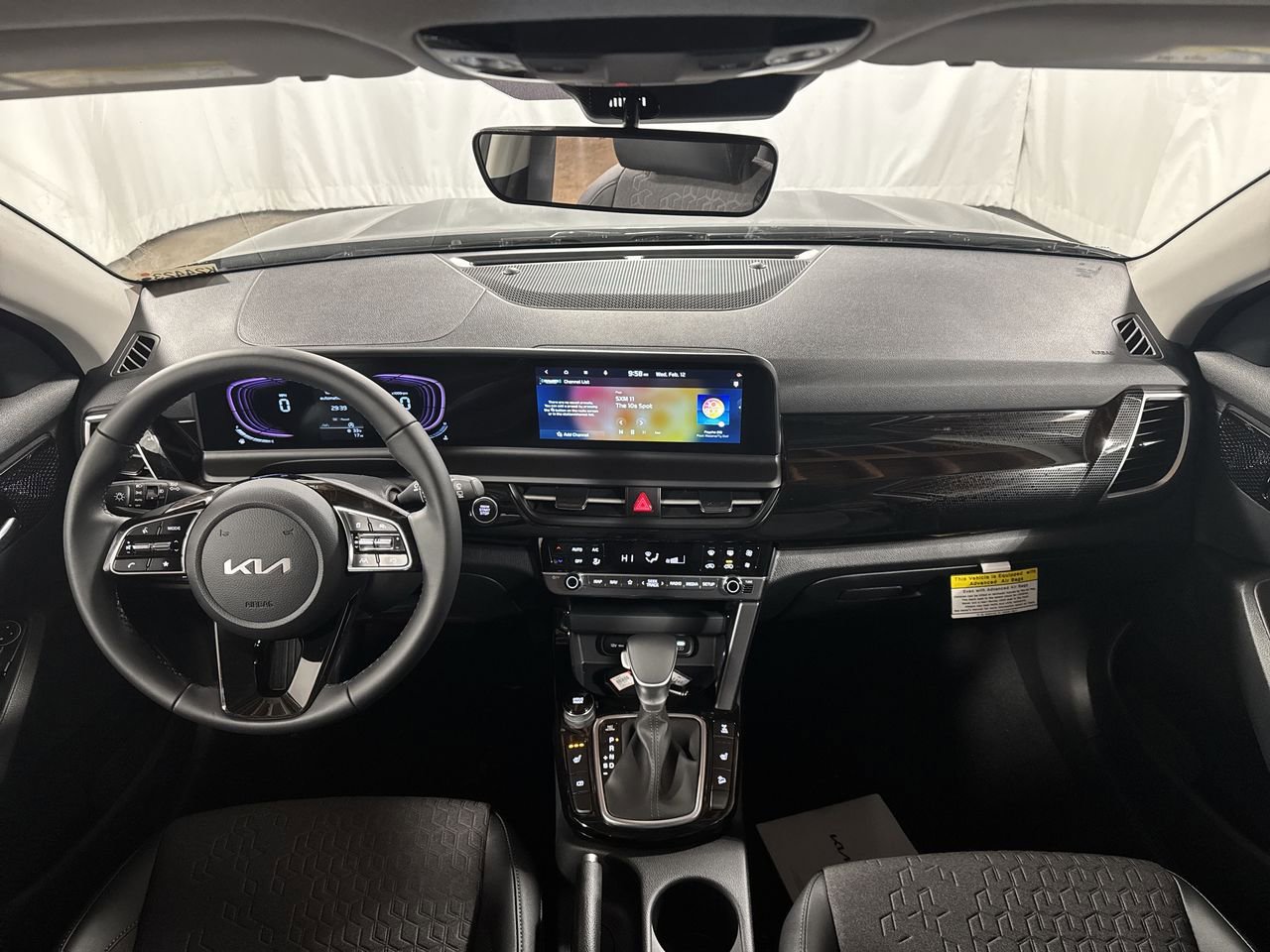 Certified 2025 Kia Seltos S image 12