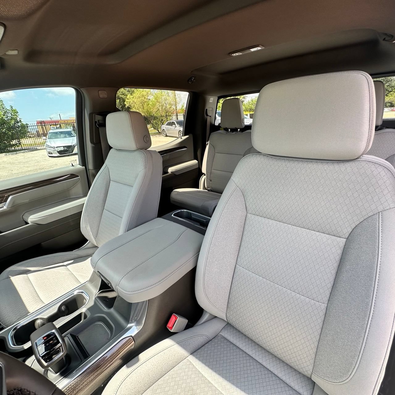 New 2026 Chevrolet Silverado 1500 LT w/ Texas Edition Plus AWD/4WD image 23