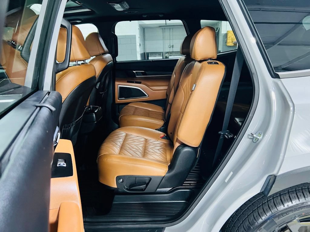 Used 2023 Kia Telluride EX X-Line AWD/4WD image 28