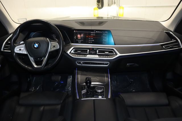 Used 2022 BMW X7 xDrive40i w/ Cold Weather Package image 33