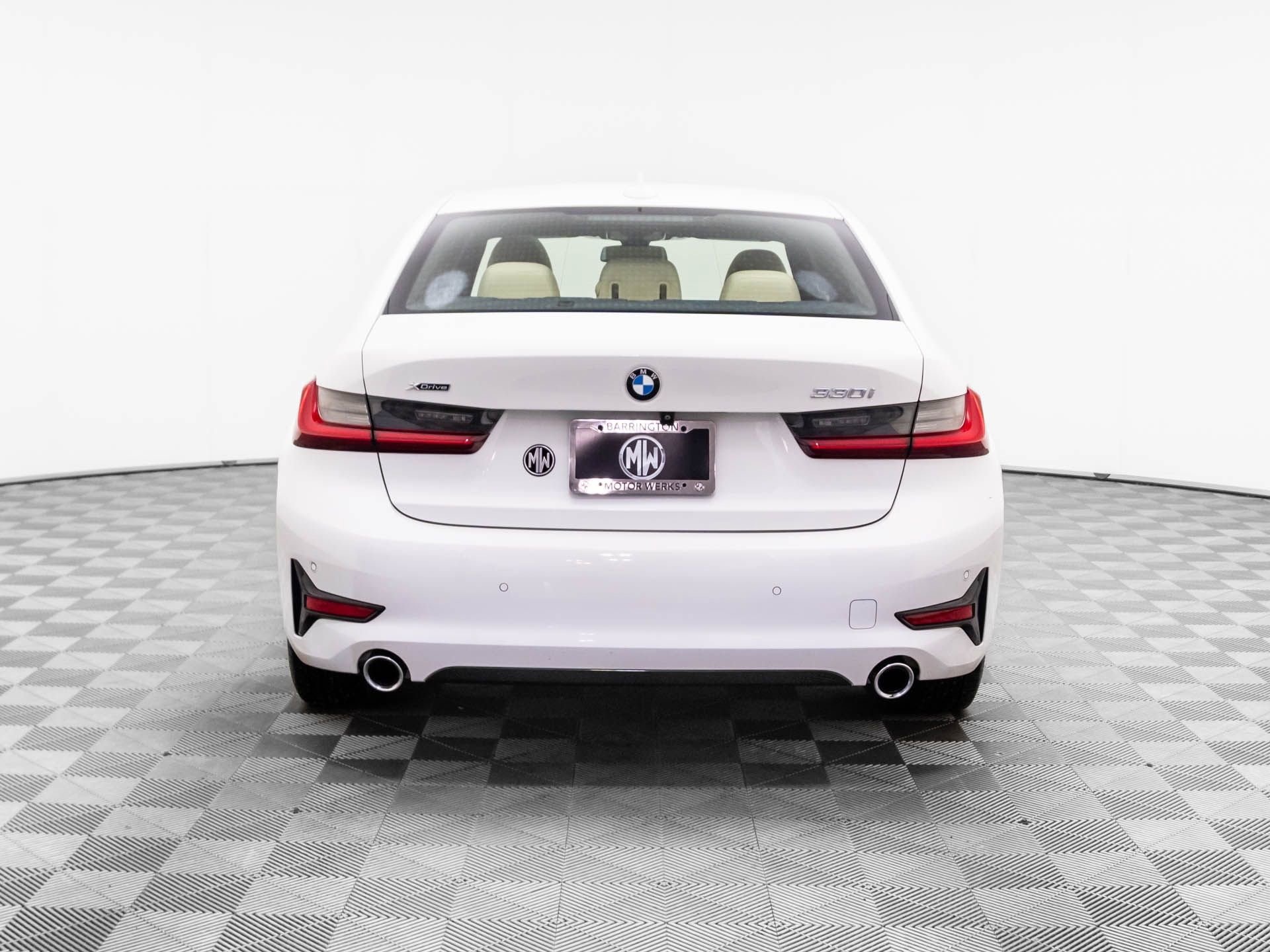 Used 2019 BMW 330i xDrive Sedan w/ Convenience Package image 5