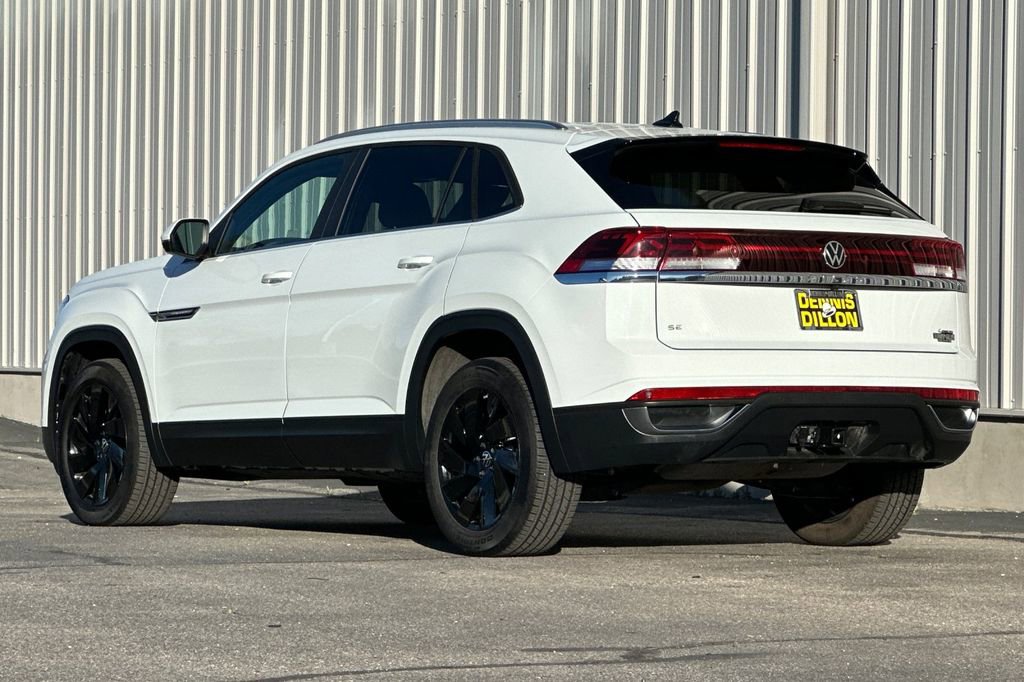 Used 2024 Volkswagen Atlas Cross Sport SE image 6