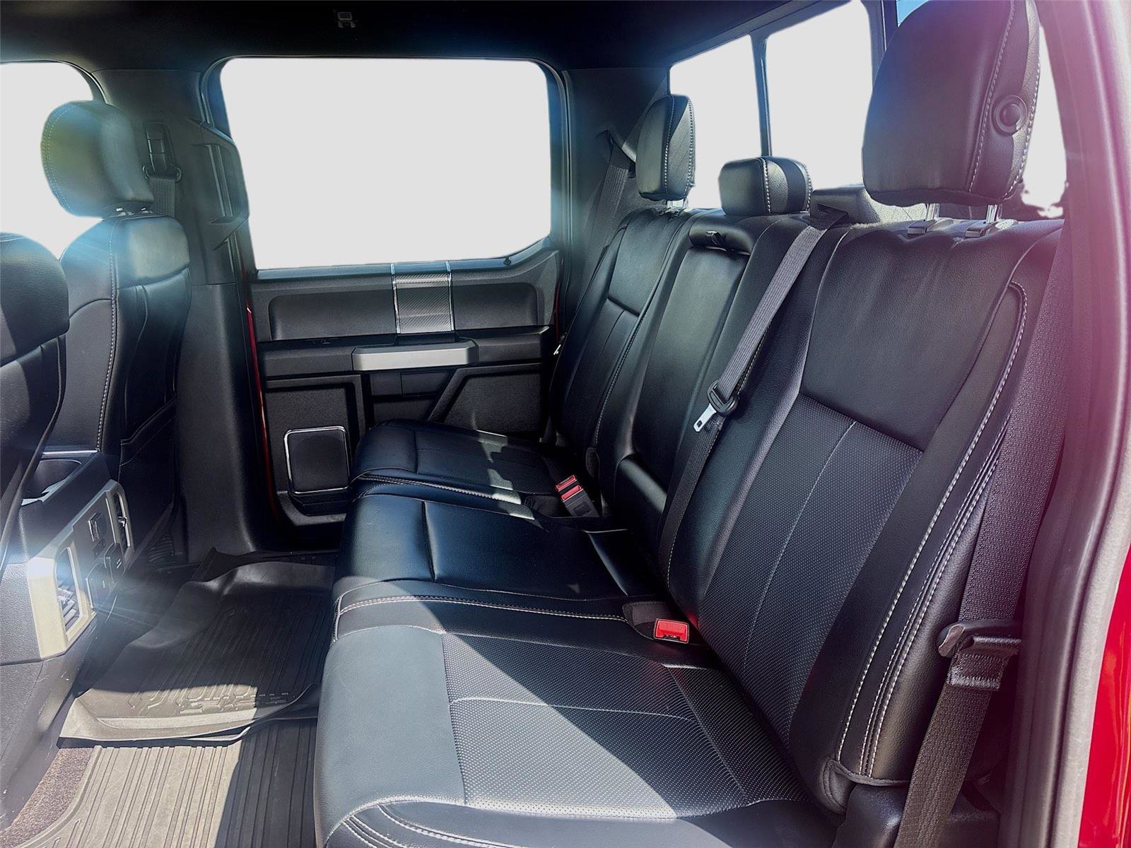 Used 2019 Ford F150 Lariat w/ Equipment Group 502A Luxury image 26