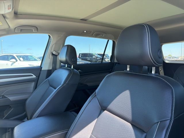 Used 2022 Volkswagen Atlas SE w/ Panoramic Sunroof Package image 13