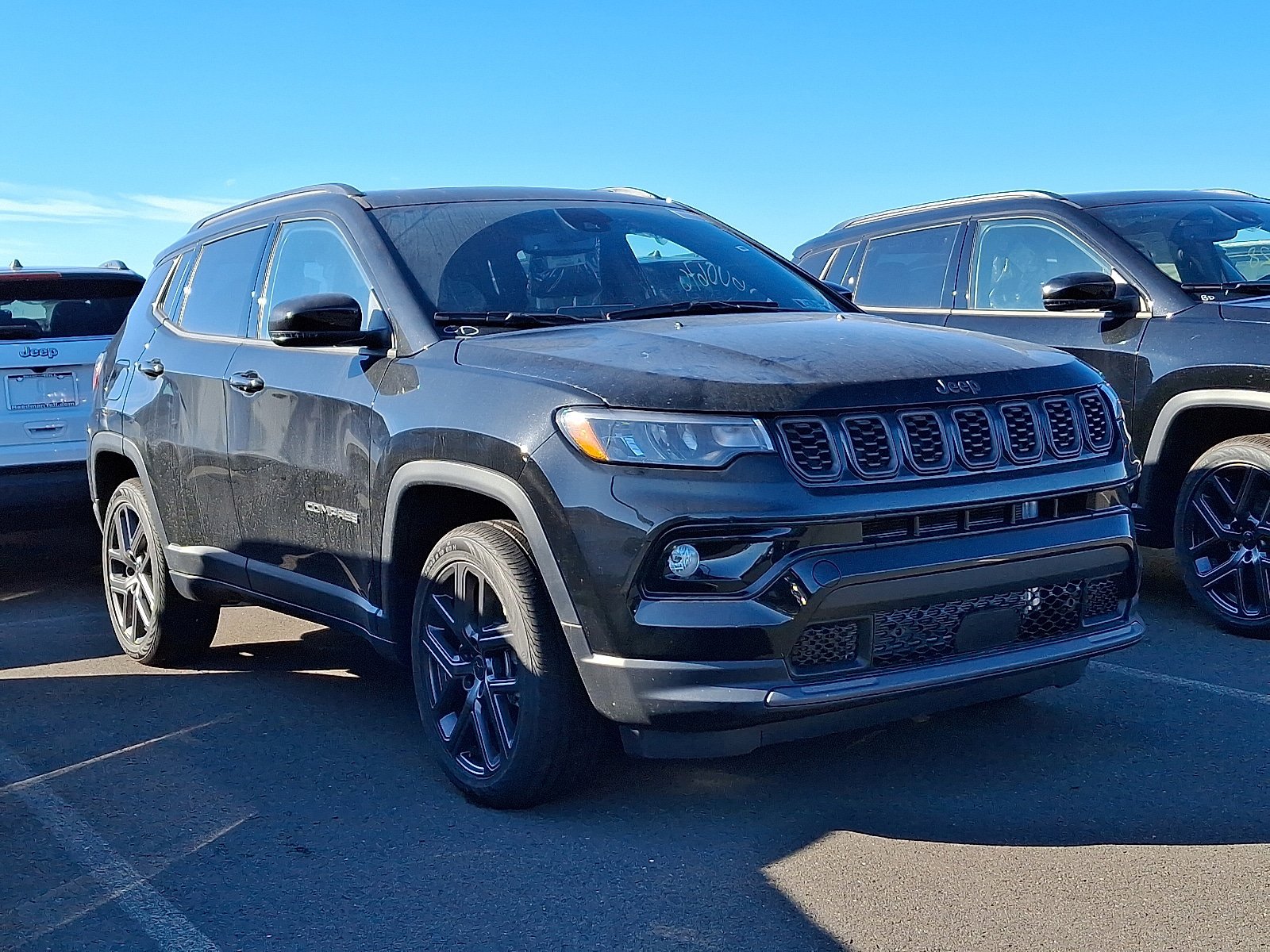 New 2026 Jeep Compass Limited w/ Sun, Sound & Navigation Group