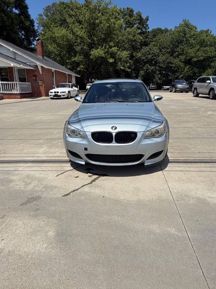 Used 2007 BMW M5 RWD image 8