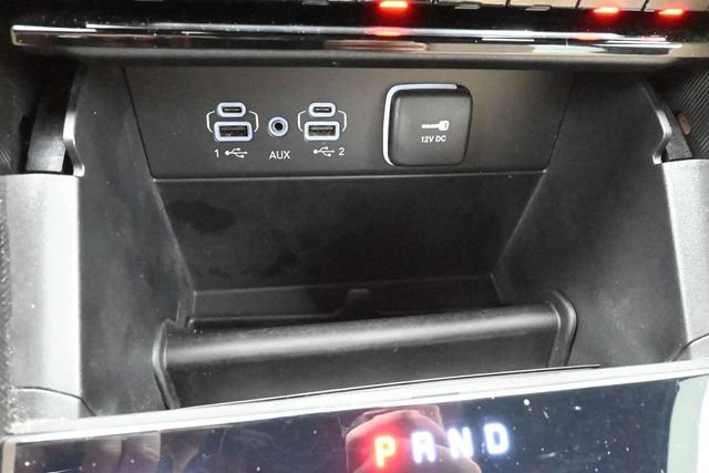 Used 2024 Jeep Grand Cherokee Limited AWD/4WD image 43