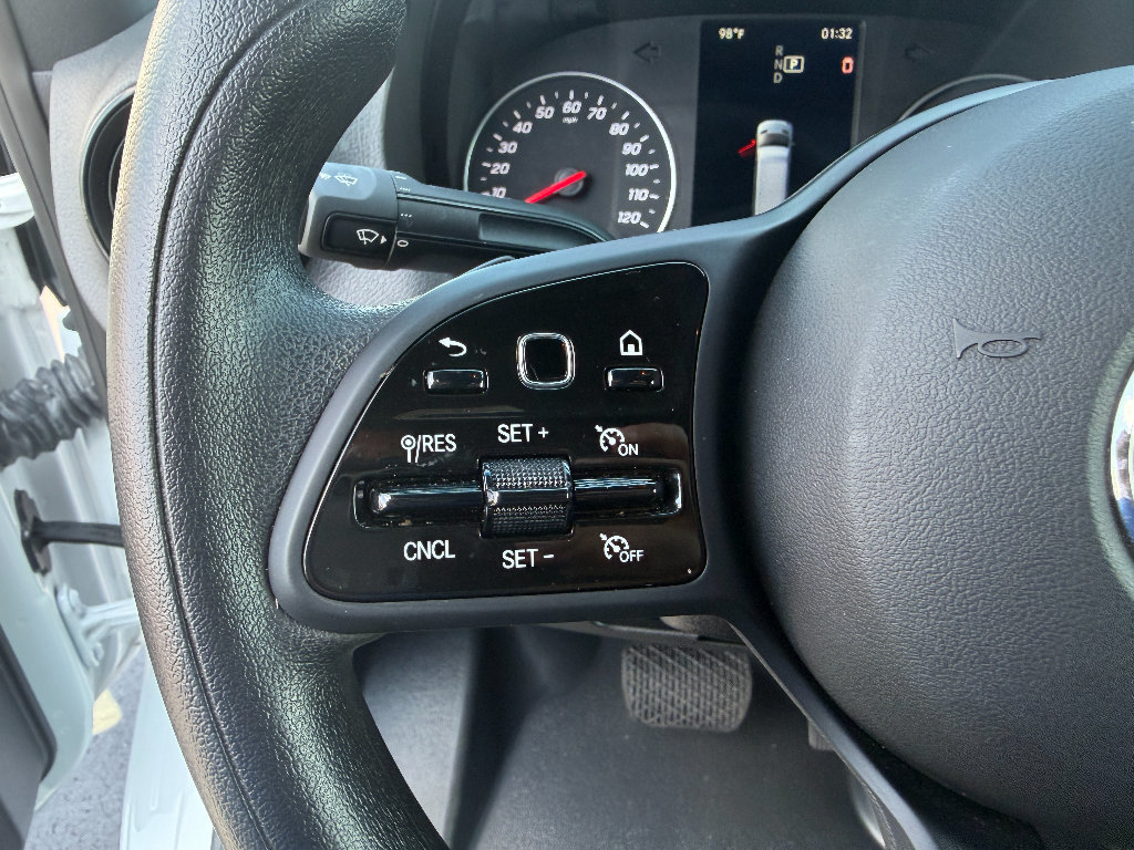 Used 2024 Mercedes-Benz Sprinter 2500 image 15