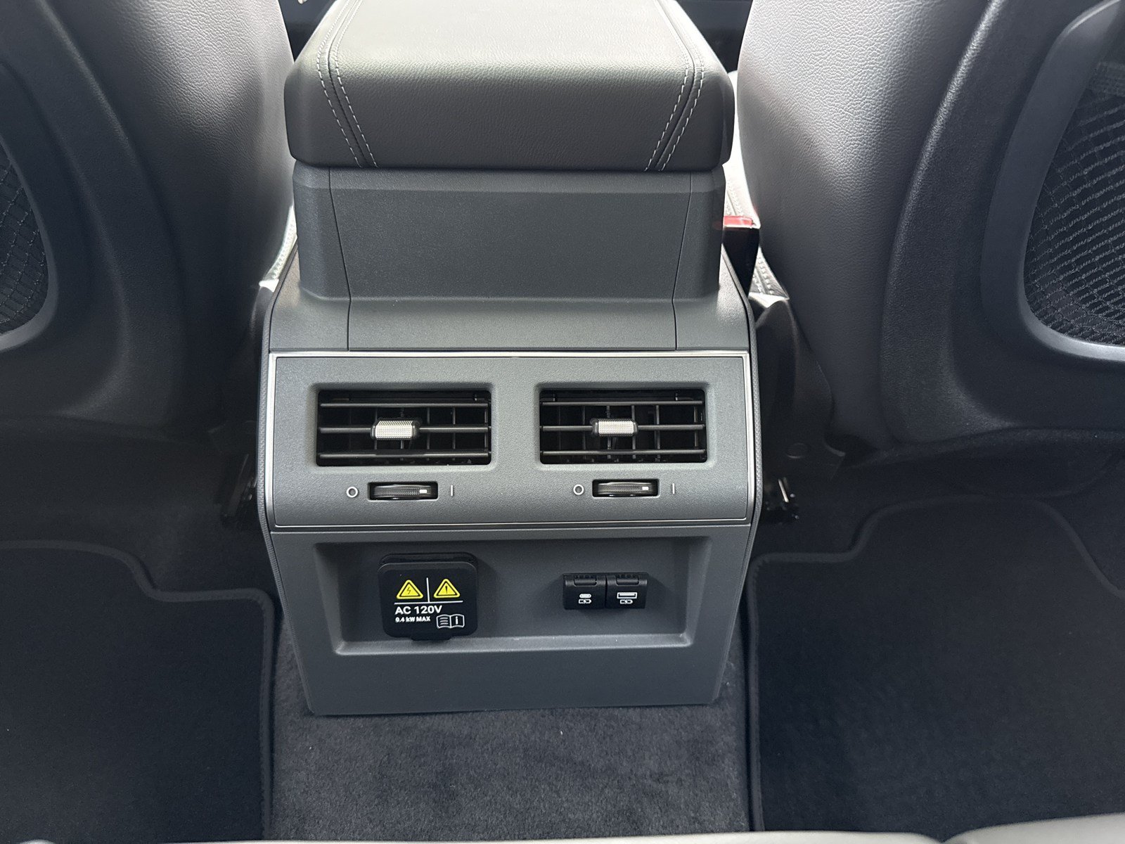 New 2026 INEOS Grenadier Station Wagon AWD/4WD image 24