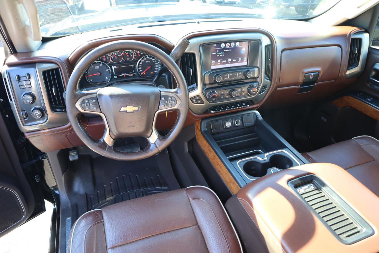 Used 2019 Chevrolet Silverado 2500 High Country w/ Duramax Plus Package image 12