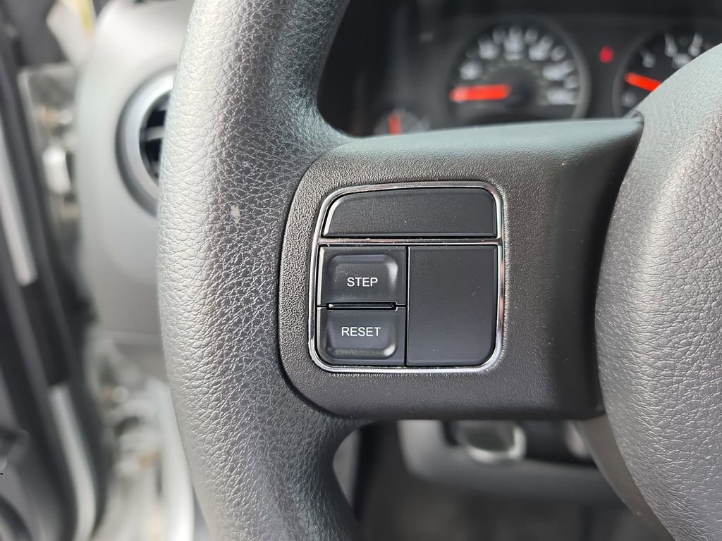 Used 2012 Jeep Patriot Sport AWD/4WD image 17