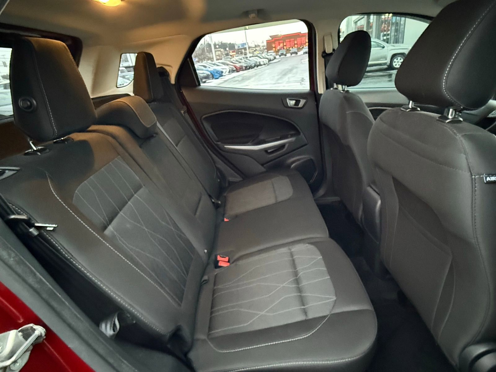 Used 2021 Ford EcoSport SE image 14