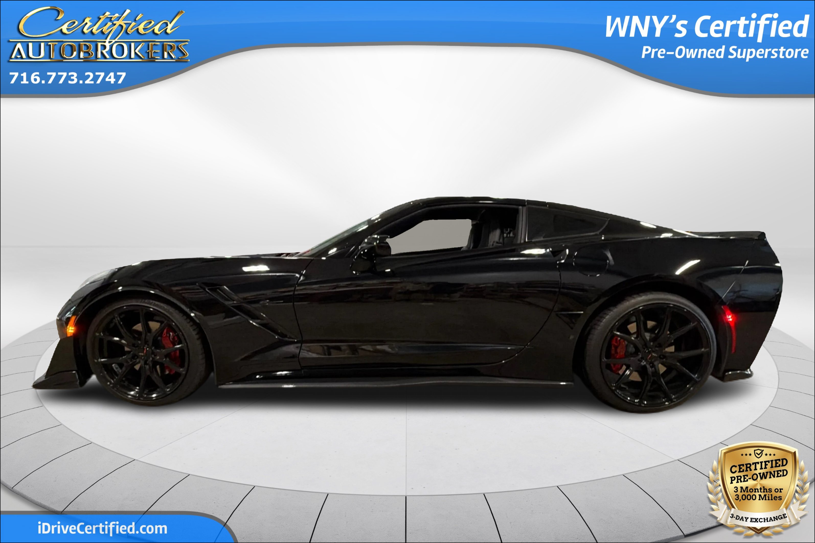 Used 2016 Chevrolet Corvette Stingray Coupe w/ 2LT w/ 2LT Preferred Equipment Group RWD image 9