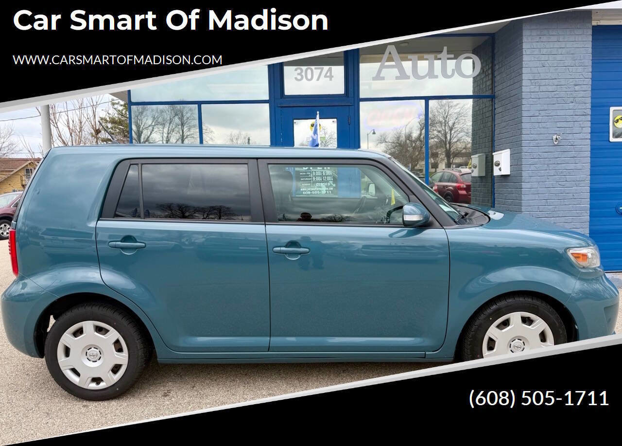 Used 2009 Scion xB FWD image 1