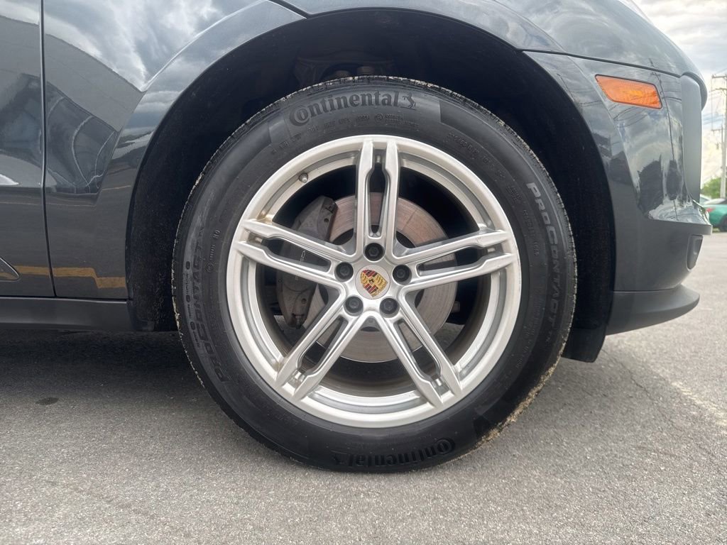 Used 2020 Porsche Macan AWD/4WD image 14