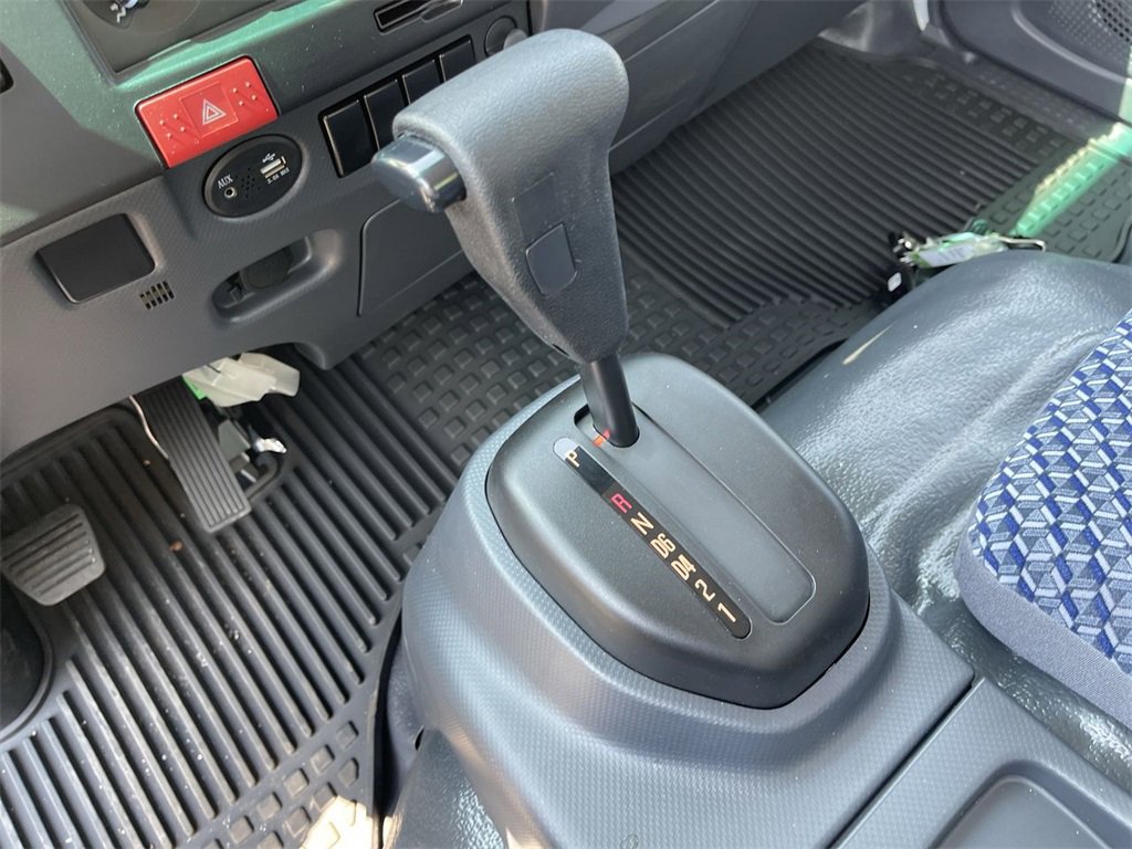 New 2024 Chevrolet Low Cab Forward image 14