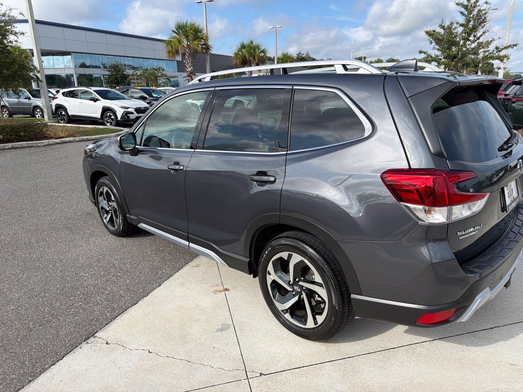 Certified 2023 Subaru Forester Touring w/ Popular Package #3 AWD/4WD image 7