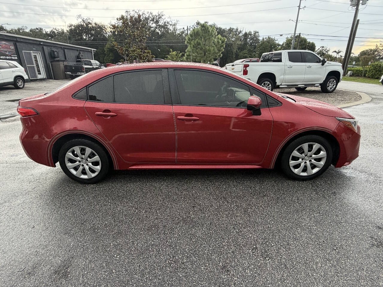Used 2021 Toyota Corolla LE FWD image 9