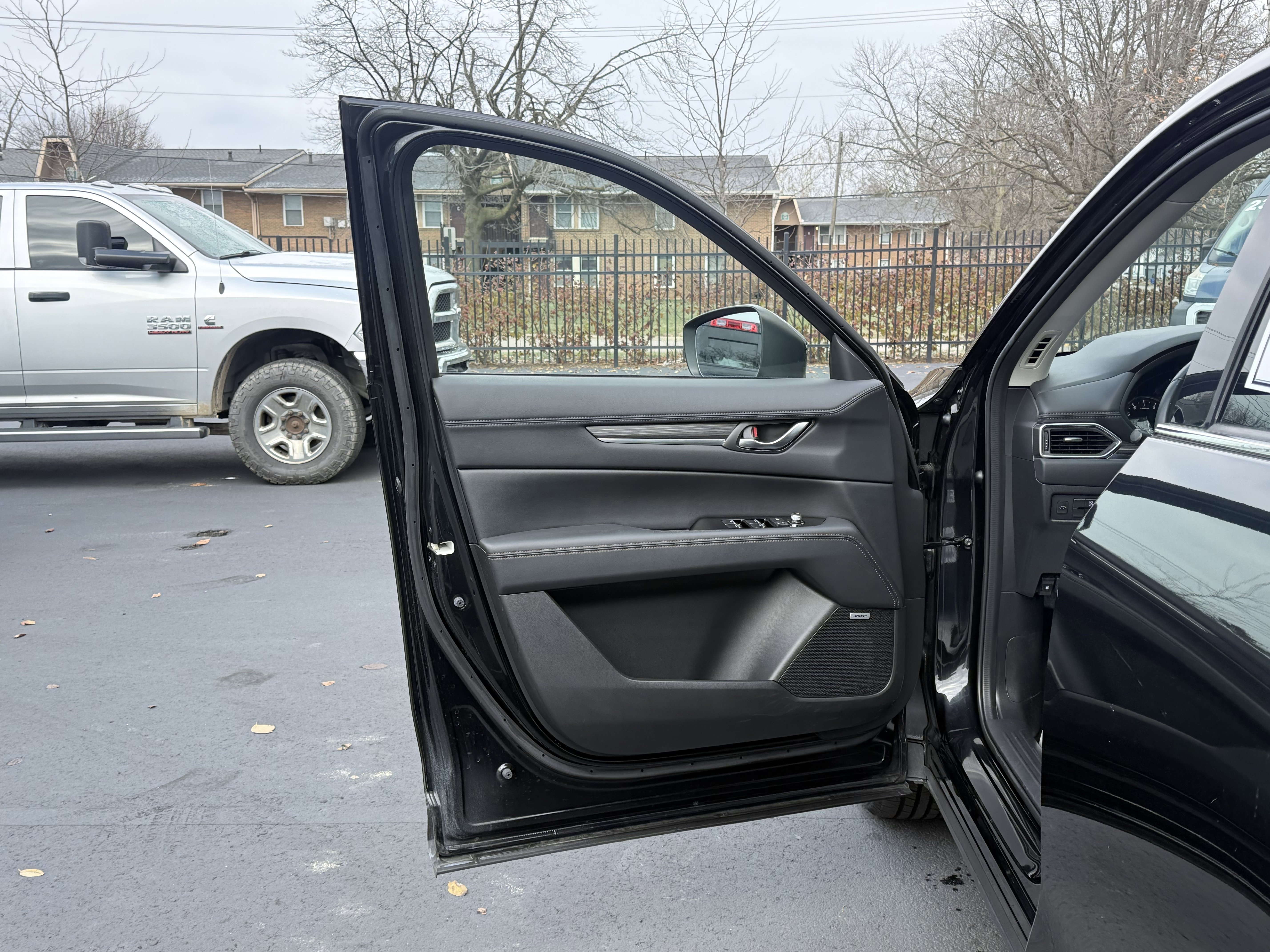 Used 2023 MAZDA CX-5 AWD 2.5 S w/ Premium Plus Pkg image 12