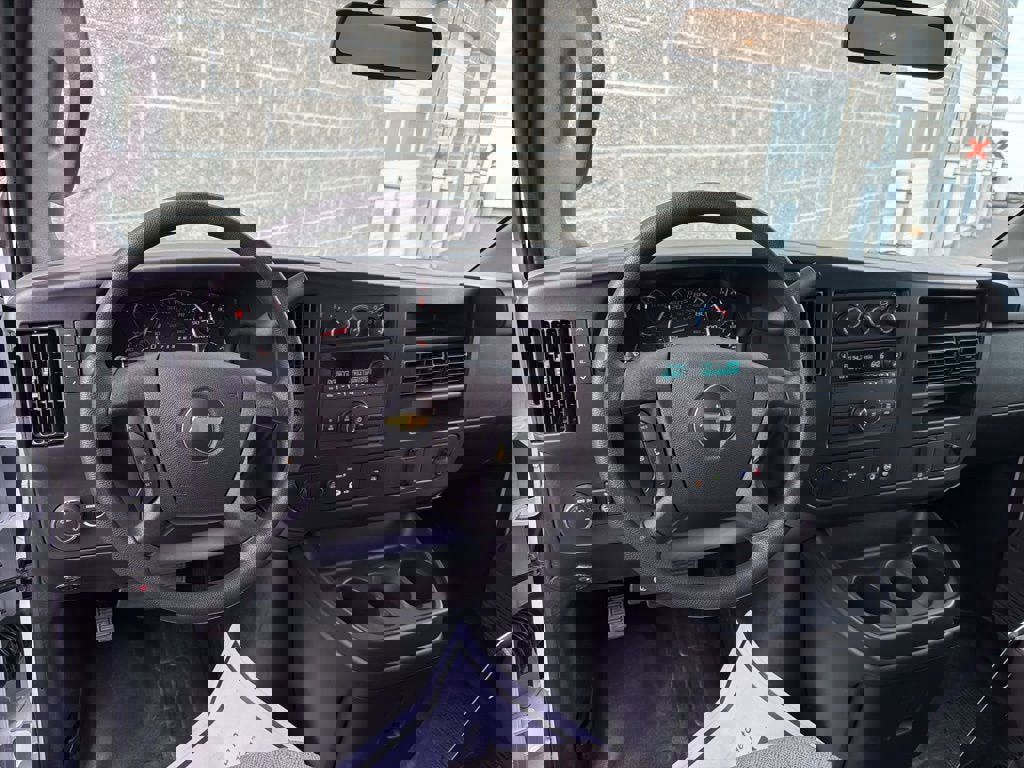New 2026 Chevrolet Express 3500 w/ Power Convenience Package image 14