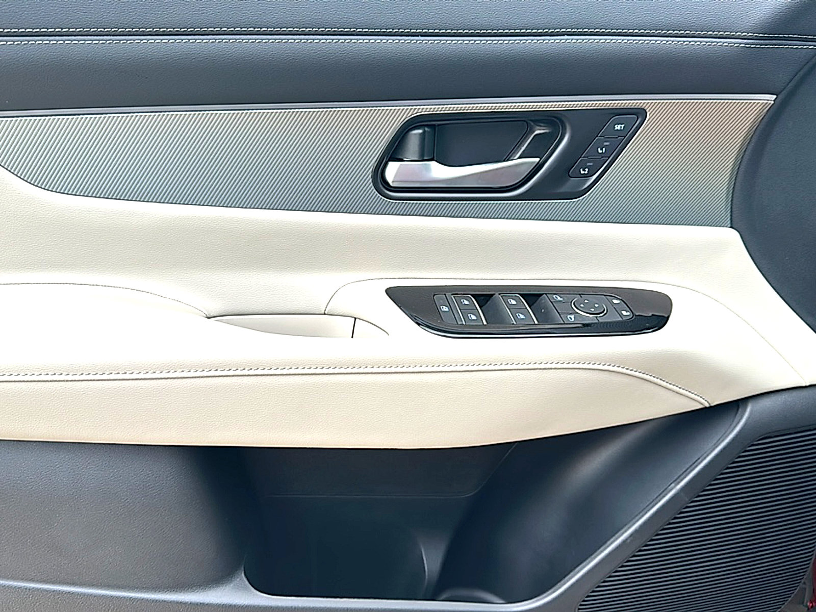 New 2025 Nissan Murano SL w/ Cargo Package image 13