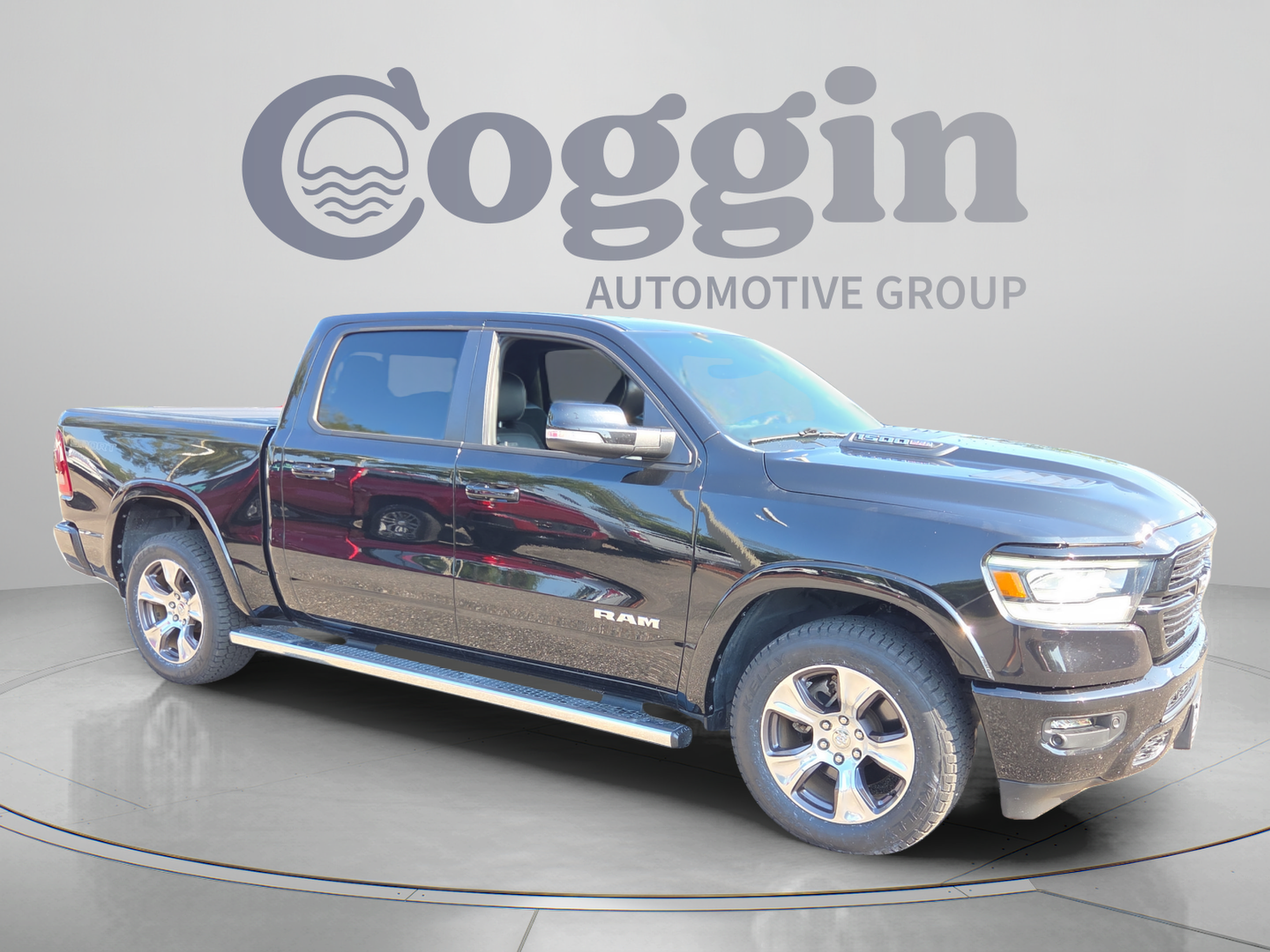Used 2022 RAM 1500 Laramie w/ Sport Appearance Package RWD image 7