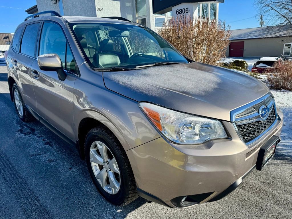 Used 2016 Subaru Forester 2.5i Limited image 2