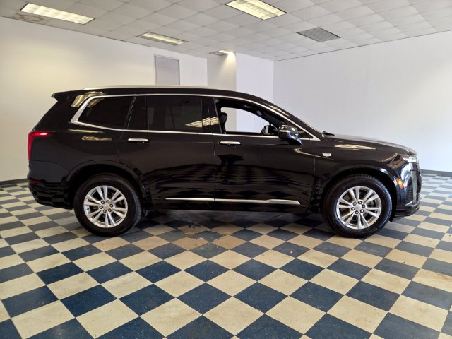 Certified 2023 Cadillac XT6 Luxury AWD/4WD image 9