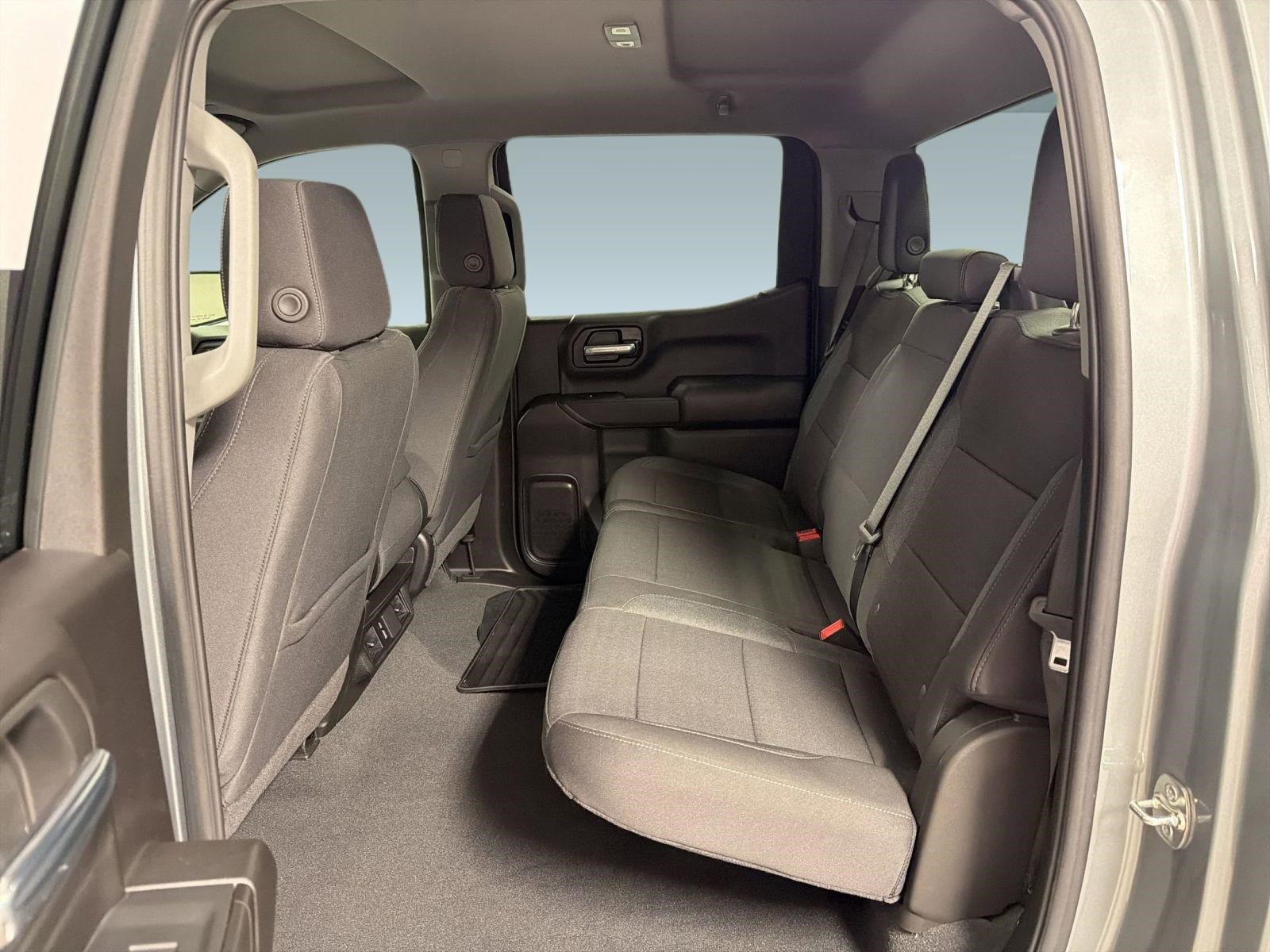 Used 2025 Chevrolet Silverado 1500 Custom AWD/4WD image 13