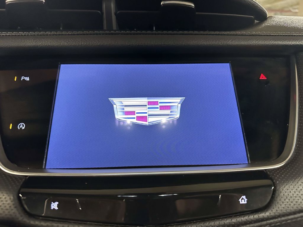 Used 2024 Cadillac XT5 Premium Luxury w/ LPO, Floor Liner Package AWD/4WD image 27