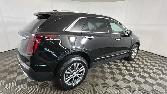 Used 2021 Cadillac XT5 Premium Luxury FWD image 2