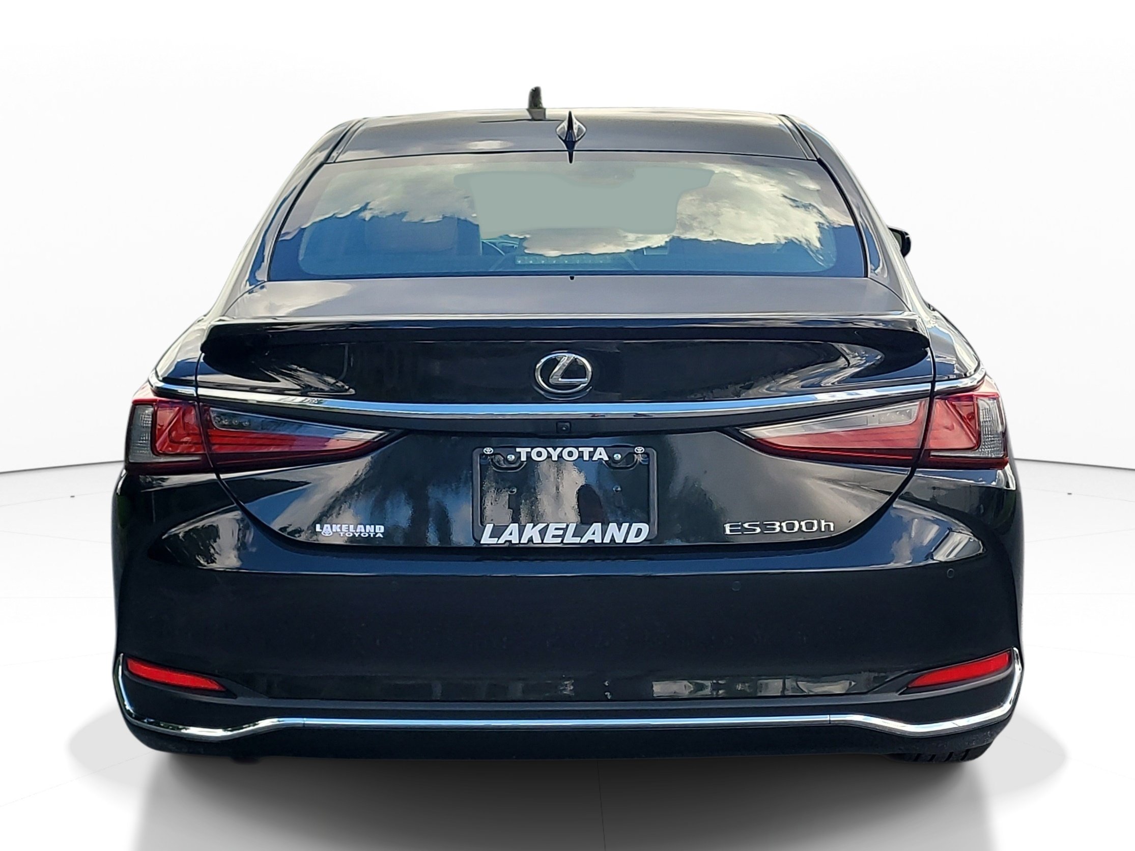 Used 2025 Lexus ES 300h w/ Premium Package FWD image 6