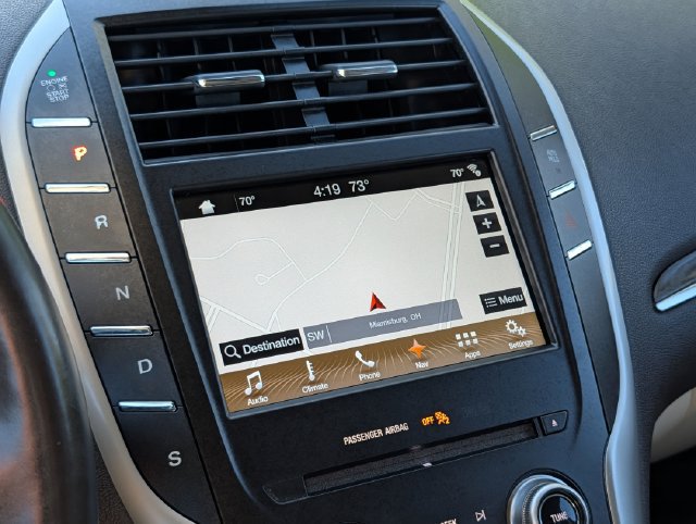 Used 2017 Lincoln MKC Reserve w/ Lincoln MKC Climate Package AWD/4WD image 18