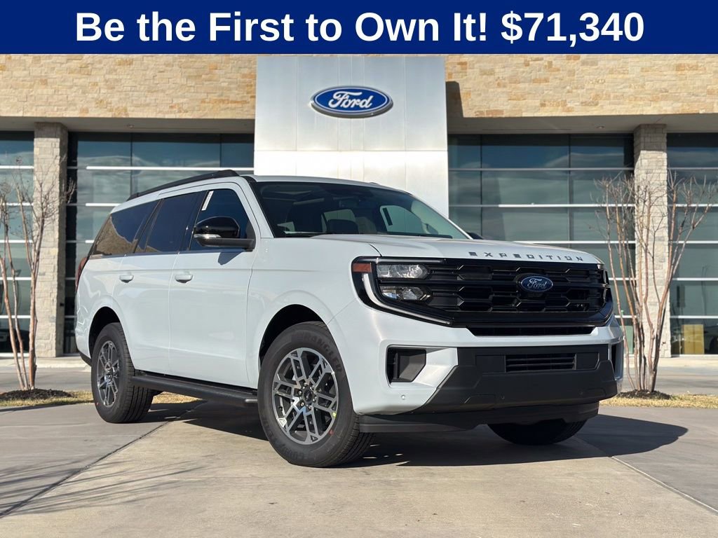New 2026 Ford Expedition Active image 1