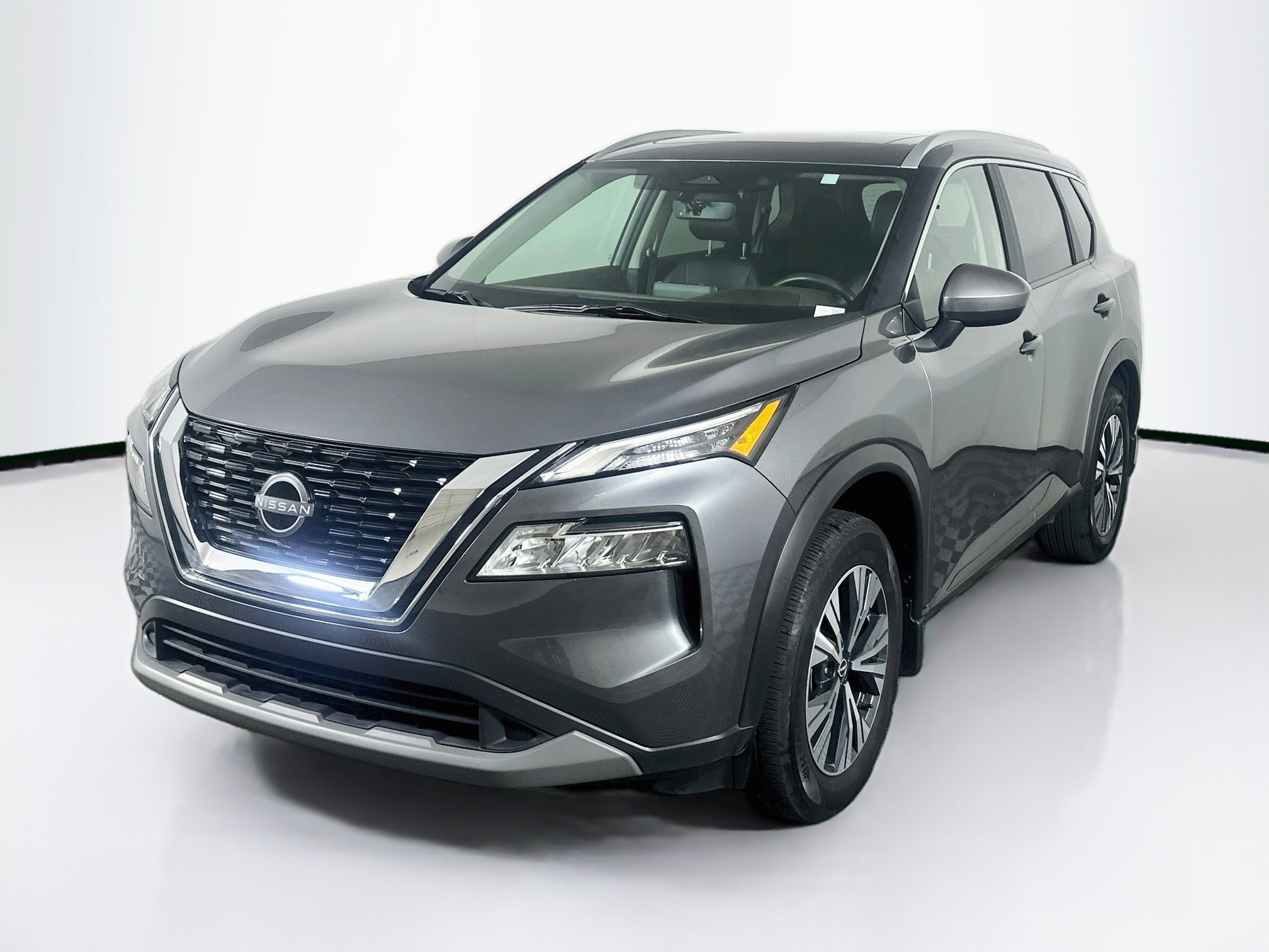Used 2023 Nissan Rogue SV w/ SV Premium B Package AWD/4WD image 3