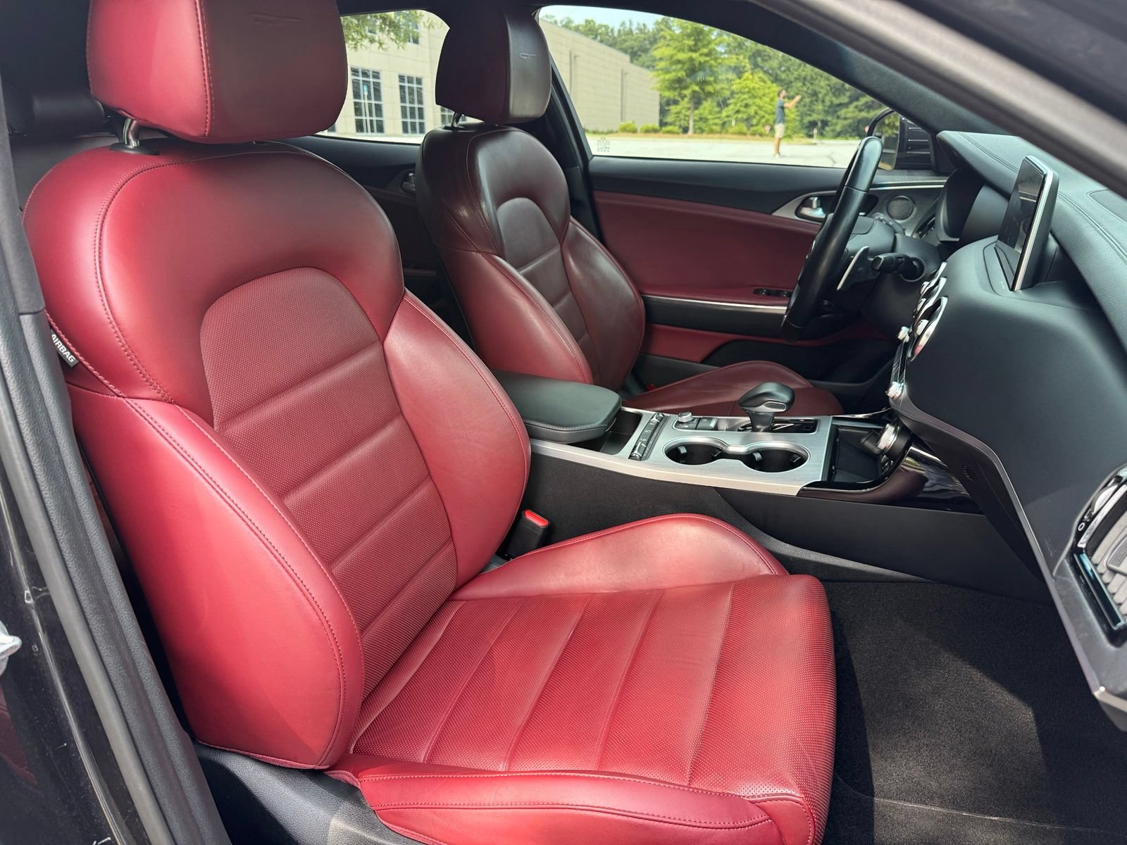 Used 2019 Kia Stinger GT2 AWD/4WD image 38