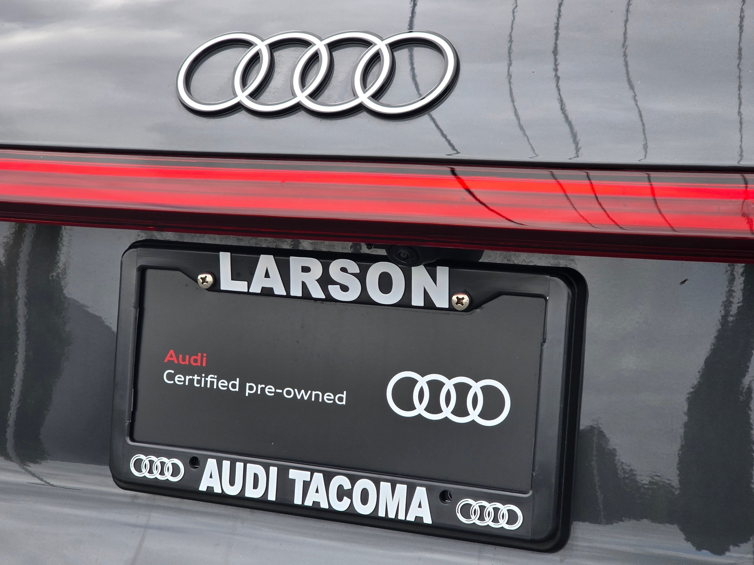 Certified 2025 Audi Q5 Premium AWD/4WD image 33